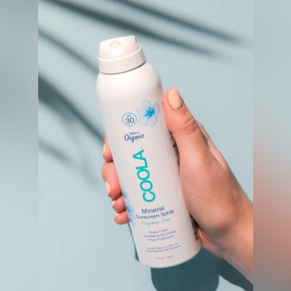 Coola Mineral Body Organic Sunscreen Spray SPF 30 Fragrance-Free, 5 oz.​​​ - Picture 3 of 6